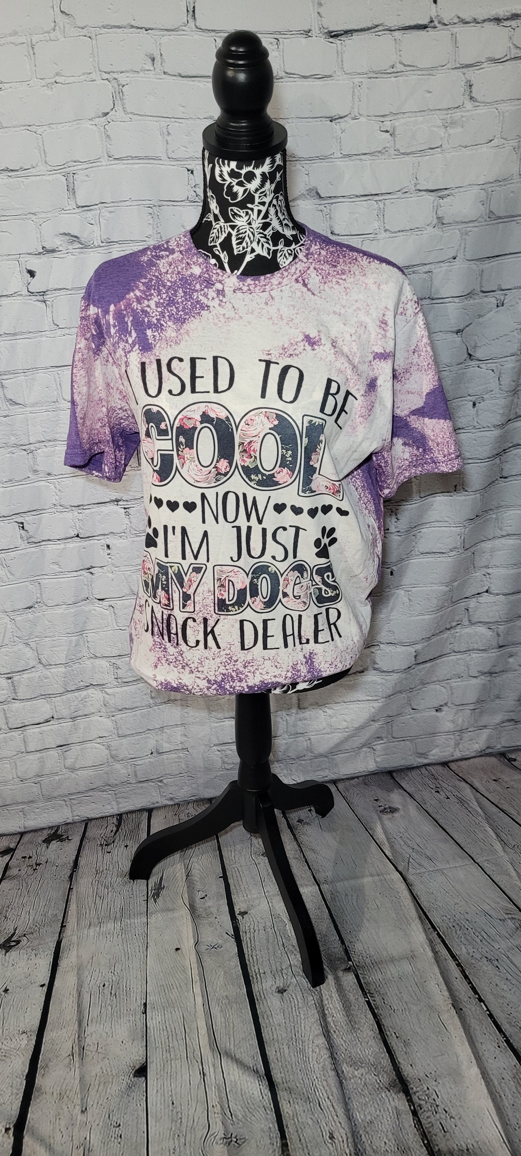 dogs snack dealer Dollys Print Shop LLC